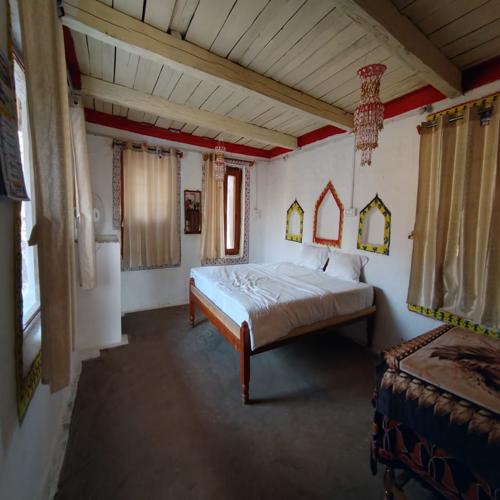 Dudhi Nadi  Dudhi Nadi